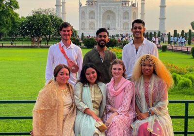 Taj Mahal Sunrise Tour With Fatehpur Sikri