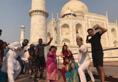 Private Day Trip To Taj Mahal from Delhi with Lunch at 5-Star Hotel