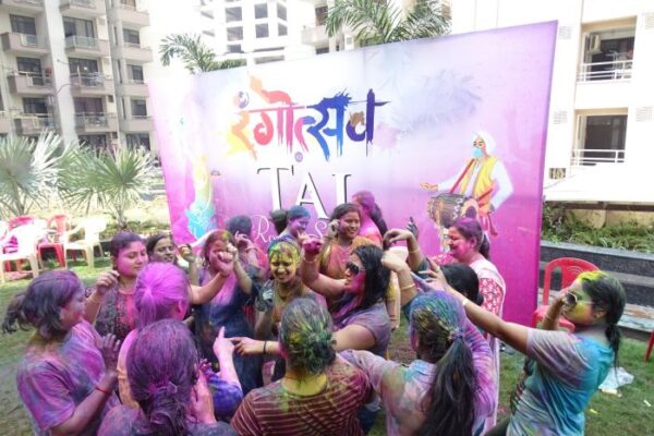 Holi – Festival Of Colours – Tour From Delhi – 3 Days